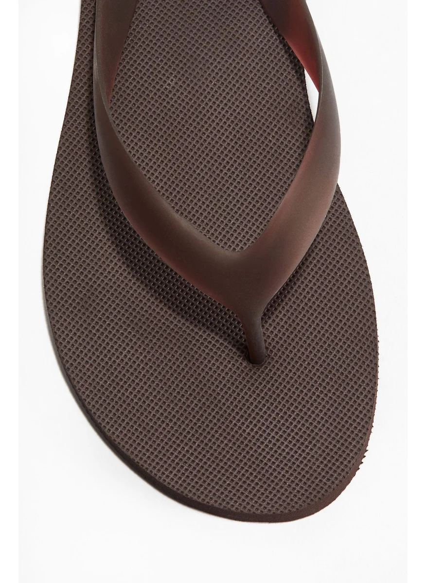 اتش اند ام Flip-Flops