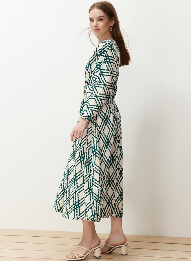 trendyol Green Patterned Belt Detailed Crinkle Woven Dress TCTSS24EB00233 - Image 4