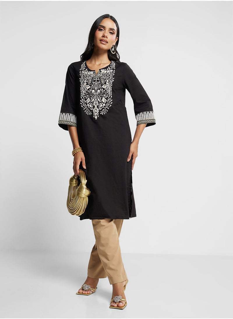 Biba Crew Neck Embellished Kurta  - Image 4