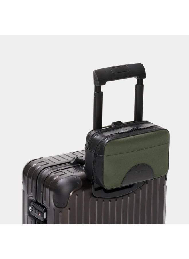 ماجلان حقيبة أدوات العناية الشخصية فوربس ماجلان من القماش مقاس 9 بوصة لتنظيم مستلزمات السفر الأساسية - Image 2