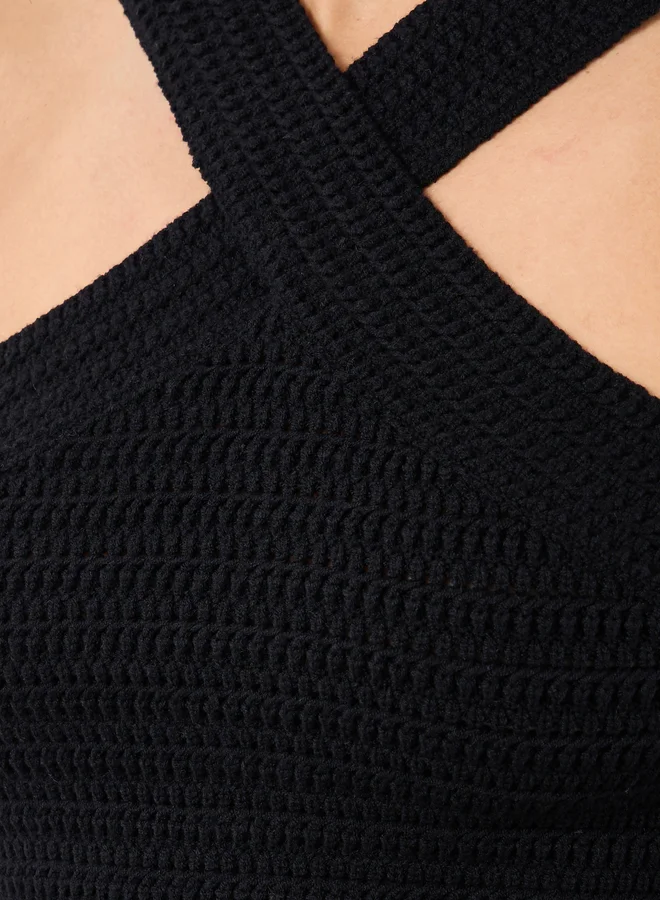 Styli Crochet Knit Cross Neckline Sleeveless Top