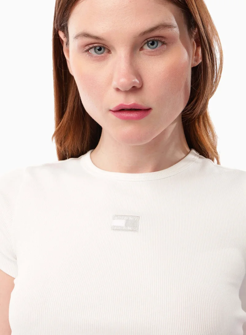 تومي جينز تيشيرت بياقة دائرية وشعار