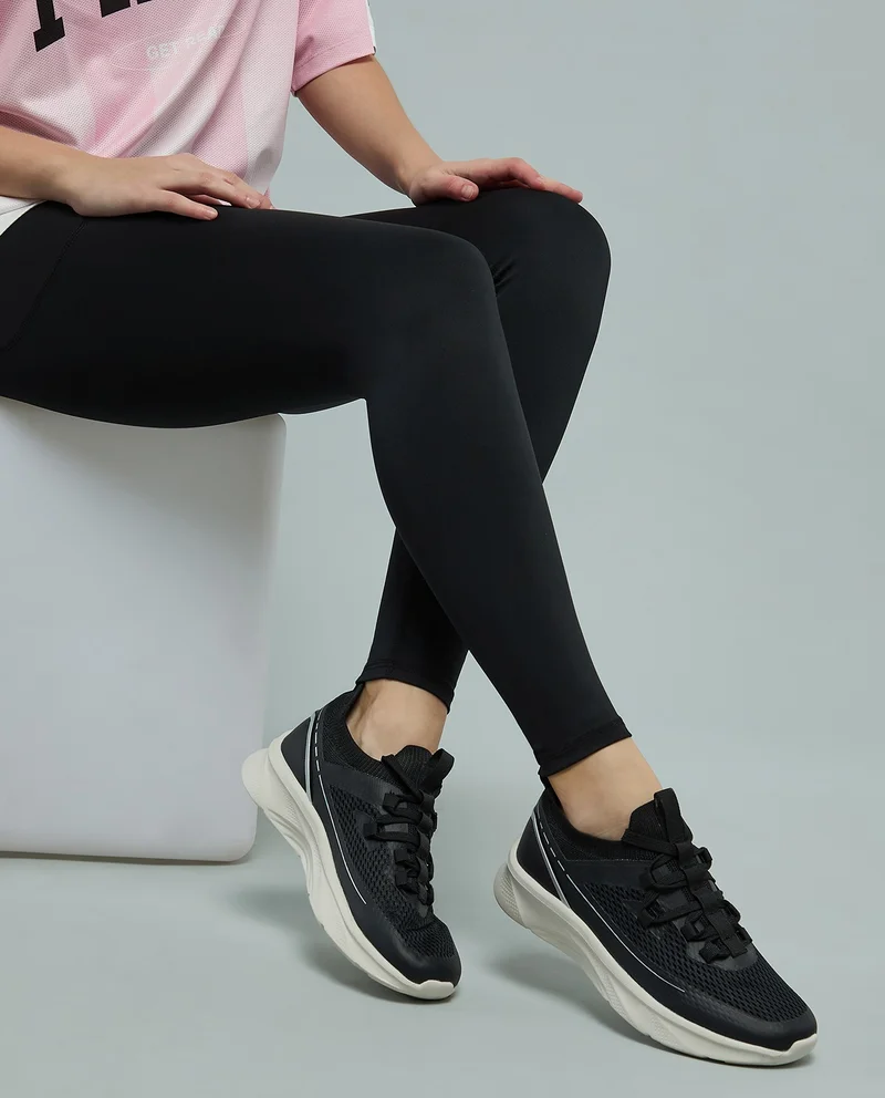 R&b Mesh Detail Lace Up Sneakers
