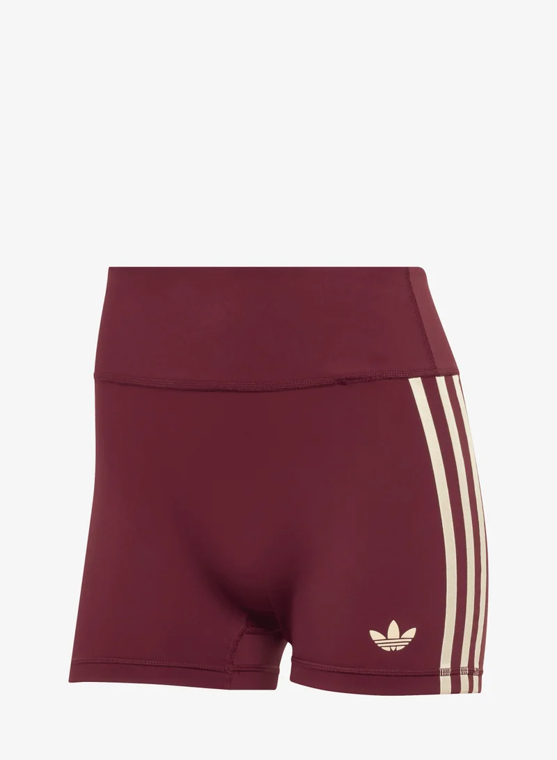 اديداس شورت ضيّق adidas Originals Sport Superstar