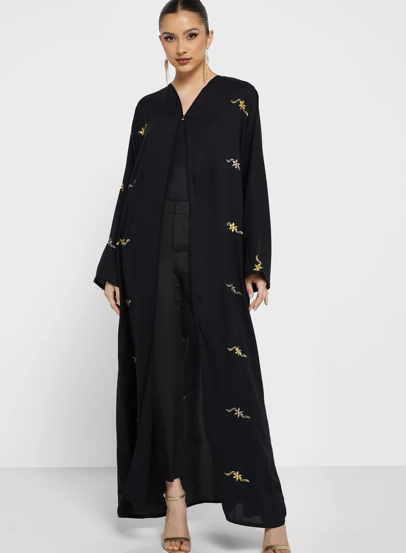 hayas closet Flared Sleeve Embroidered Abaya