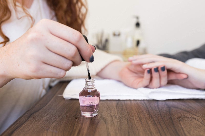 Nail Magic WET High Gloss Top Coat - Image 2