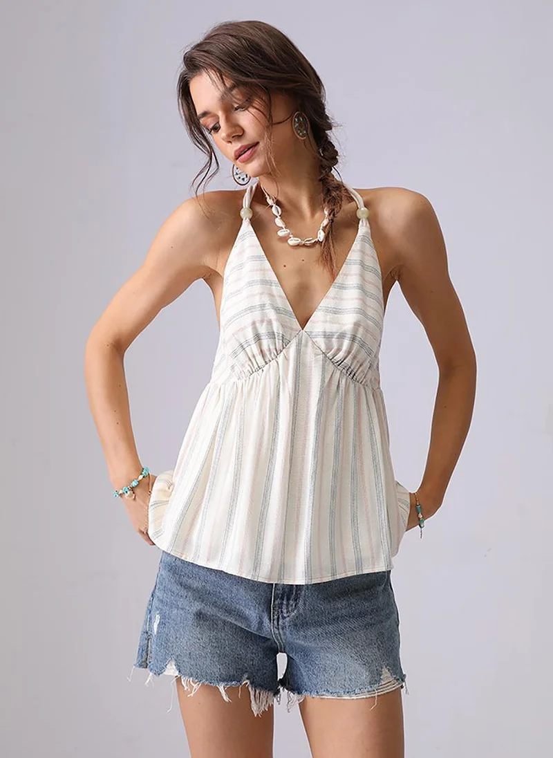يونيكي Off white Halter Neck Sleeveless Vest Top