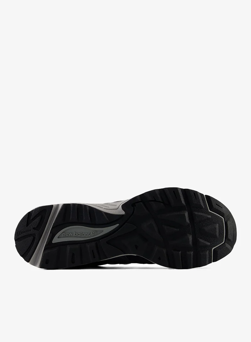 New Balance GREY (020) 880R Sneakers  | Best Price UAE
