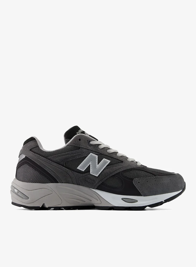 New Balance 880R Sneakers
