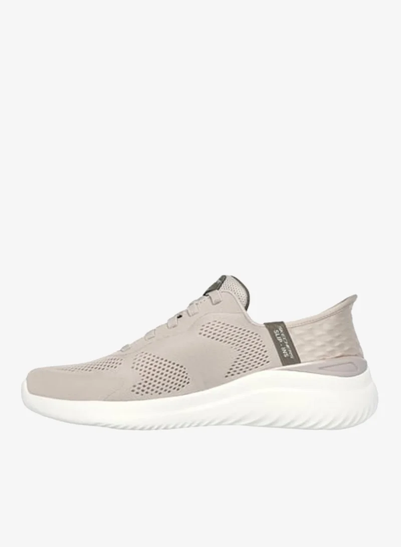 سكيتشرز باوندر . - ظهر