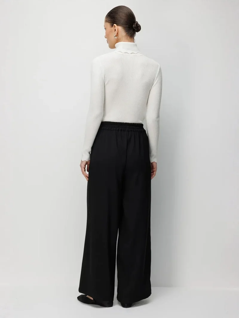 Mixray Black MIXRAY High Waist Wide Leg Pants with Accessory Detail for Women | Best Price UAE