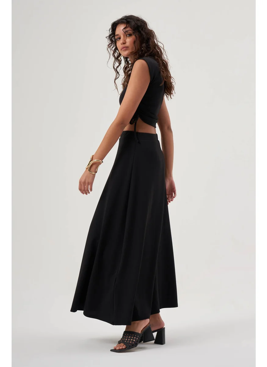 MIZALLE TEXTURED SKIRT