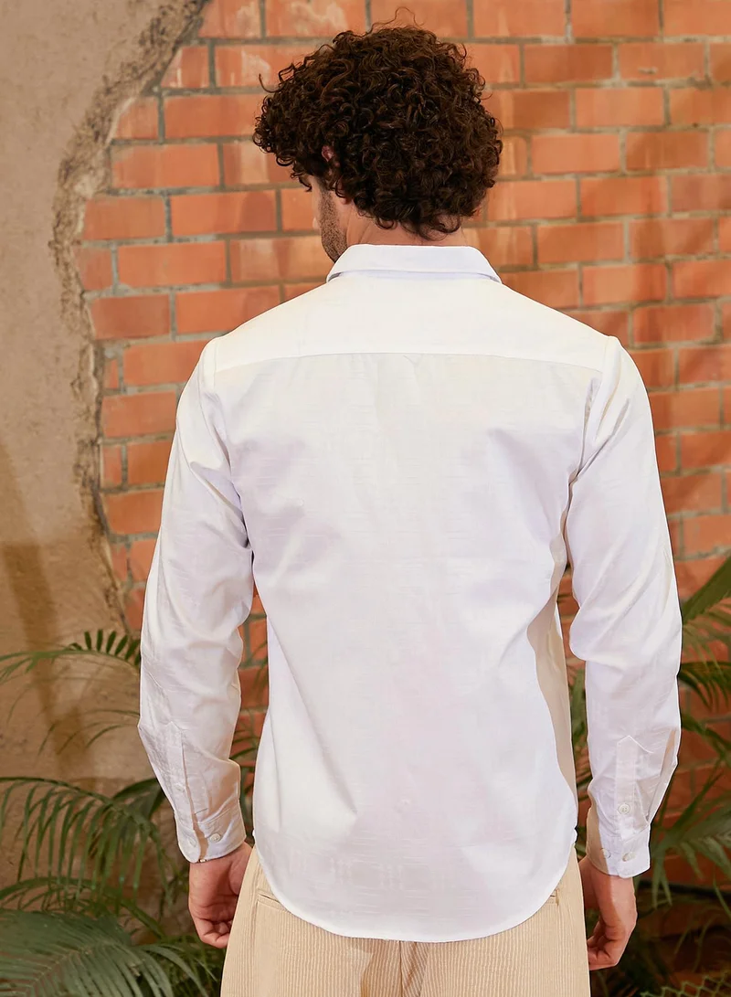 Campus Sutra Men's Daisy White Axis-Tactile shirt