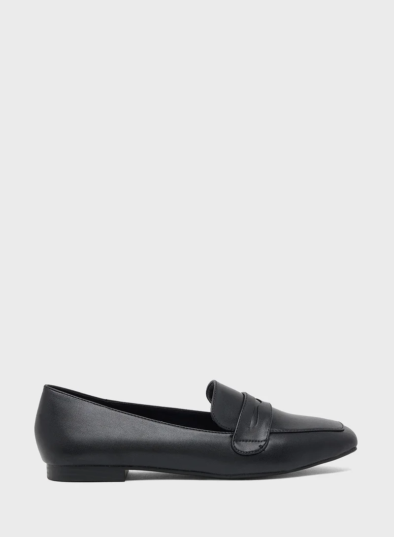 ايلا Ladies Classic Penny Loafer