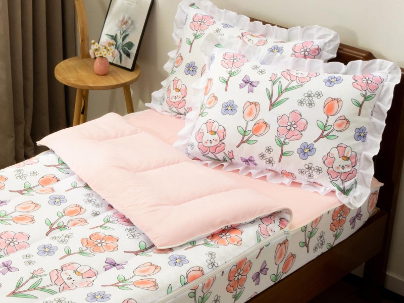 Aimuan Aimua Flower Zipper Bedding Set - Cute Rabbit Zippered Comforter for Girls, All in one Zipper Bedding (Twin, Light-Beige) - Image 1