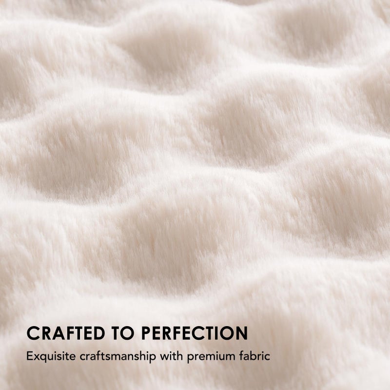 EVERGRACE Ultra Soft Luxury Fluffy Ridgeline Faux Rabbit Fur Throw Blanket, Thick Warm Bubble Throw for Bed, Cozy Plush Reversible Blankets for Couch, Chair, Sofa, Ivory White, 50x60 Inches, 870 GSM - Image 4