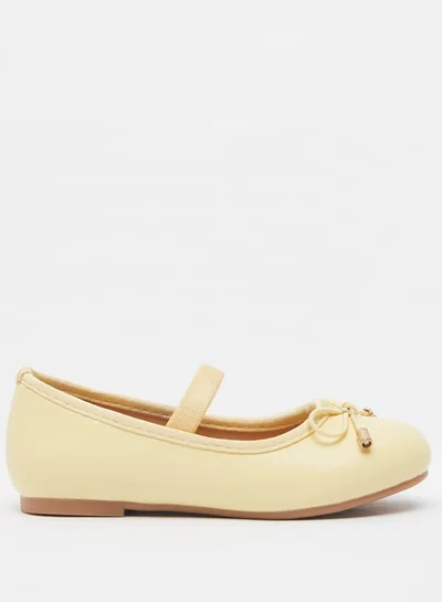 جونيورز Girls Round Toe Ballerina Shoes with Elastic Strap Detail with Cushioning