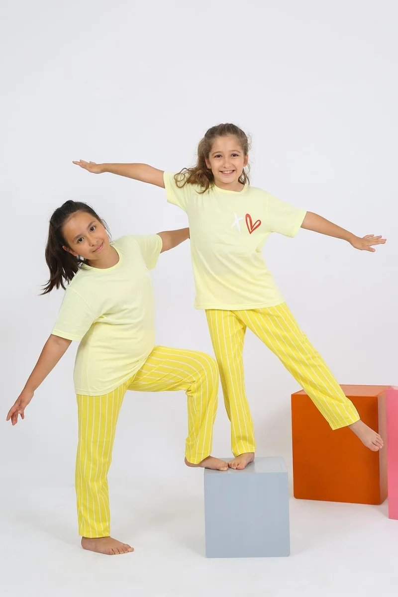 اكبينيز Girl's Short Sleeve Yellow Combed Cotton Pajama Set 20432