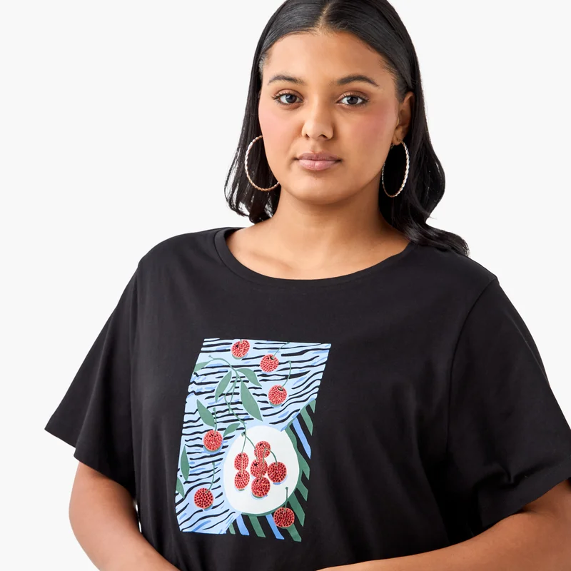  أولا بوبكن Plus Size Ulla Popken Cherry Print Round Neck T-shirt with Short Sleeves