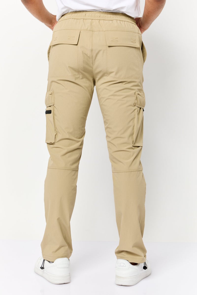 Celio Men Stretch Fit Plain Cargo Pants,Khaki  - Image 4