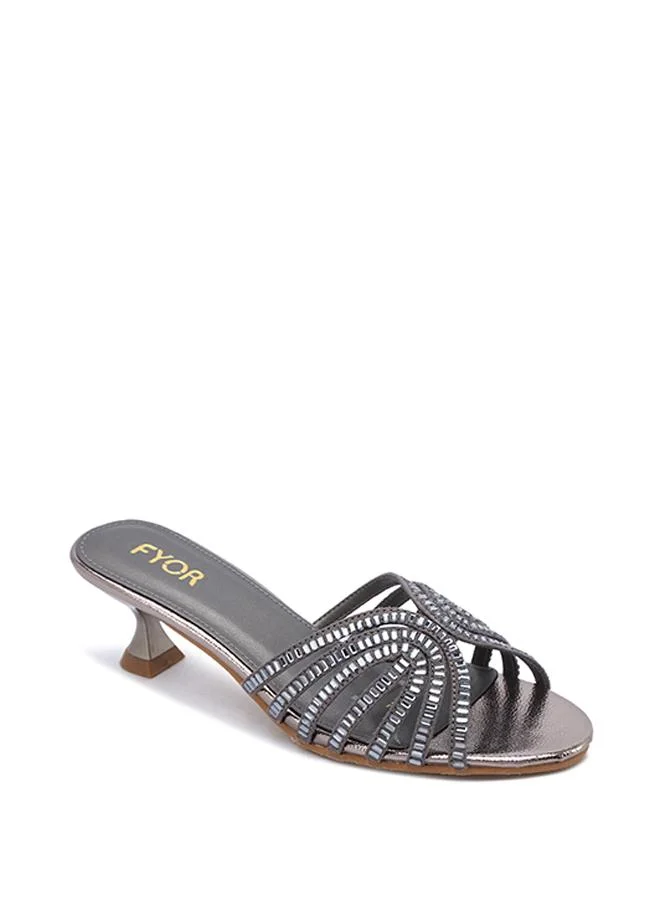 فايور Crystal-Embellished Kitten Heel Sandal MY 402