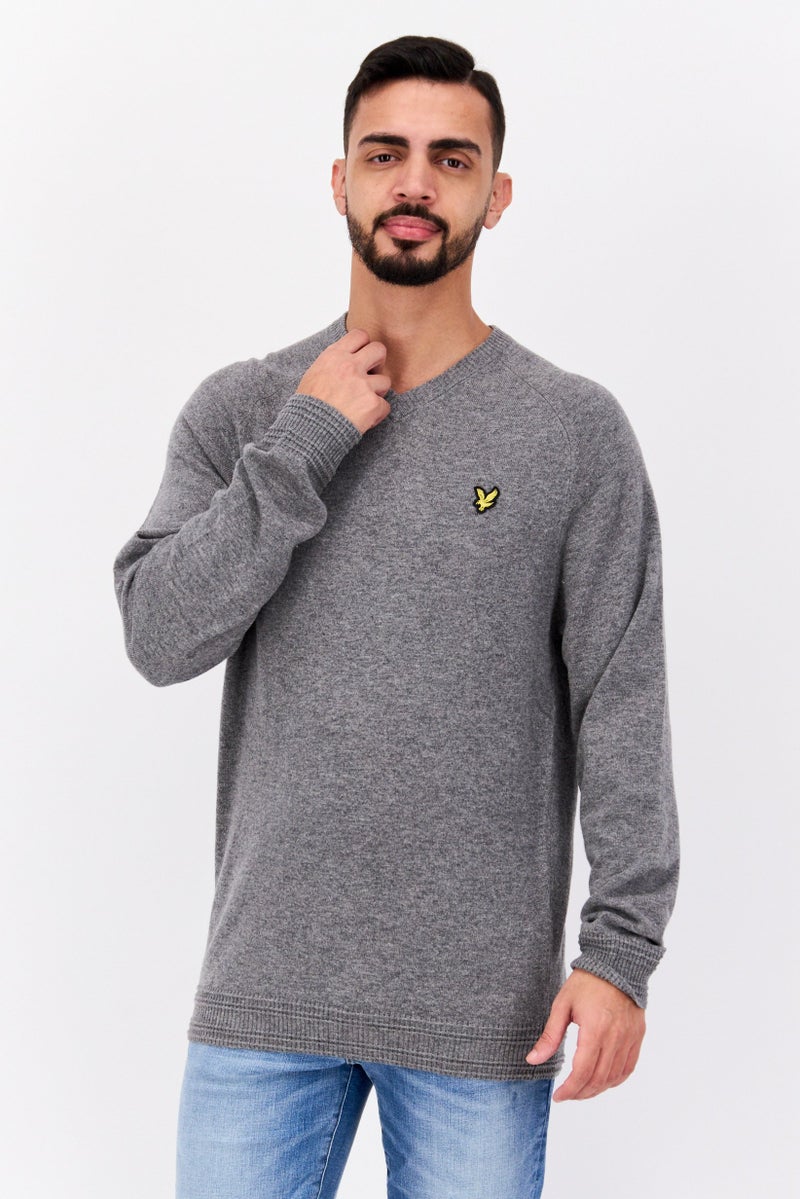 Lyle & Scott Men V Neck Long Sleeve Brand Logo Sweatshirt, Grey - Image 1
