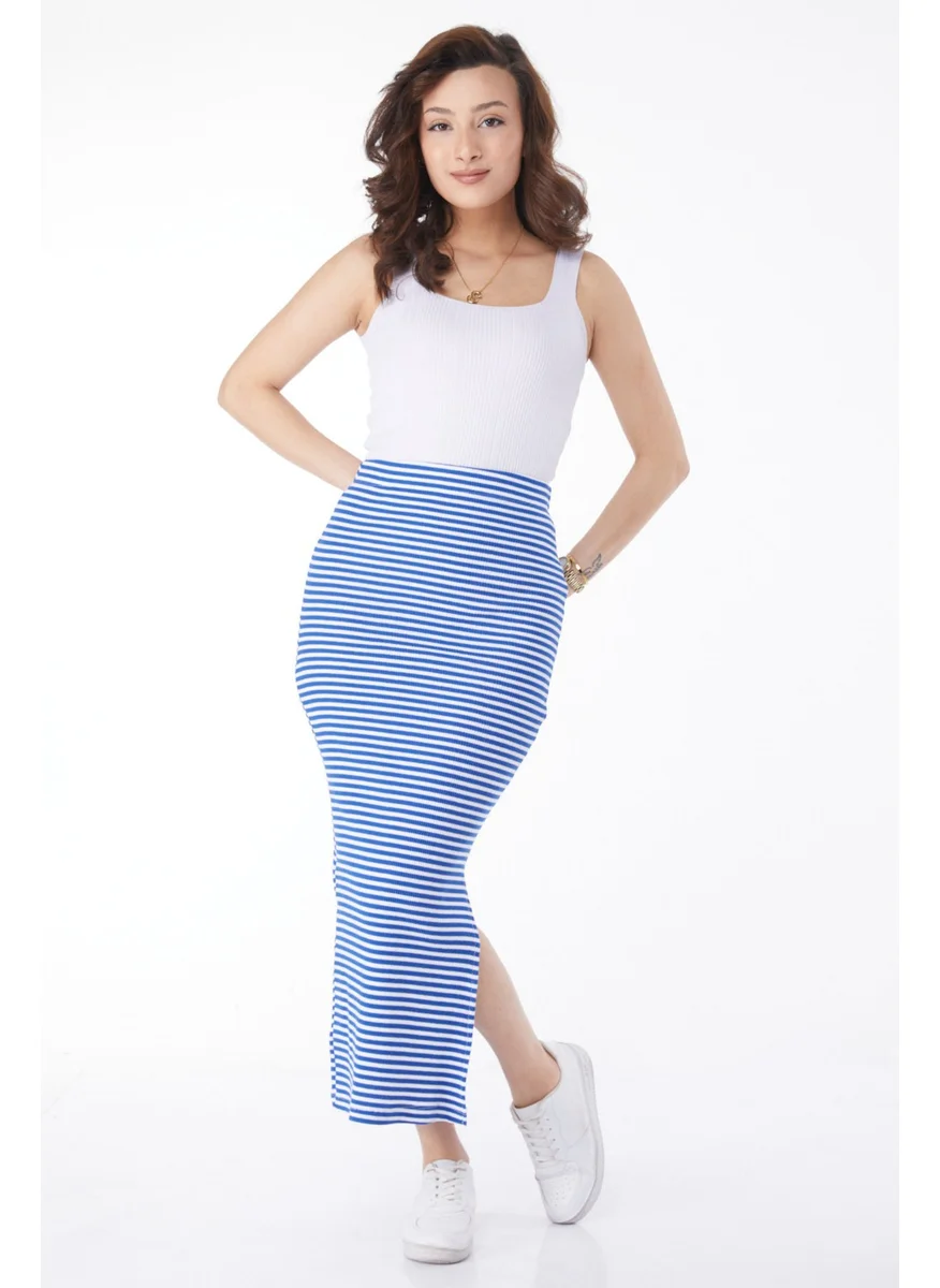 Tofisa 24664-SAKS Striped Slit Skirt