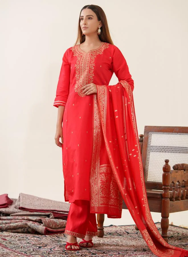 DW DW Embellished Straight Kurta with Trouser and Dupatta Set