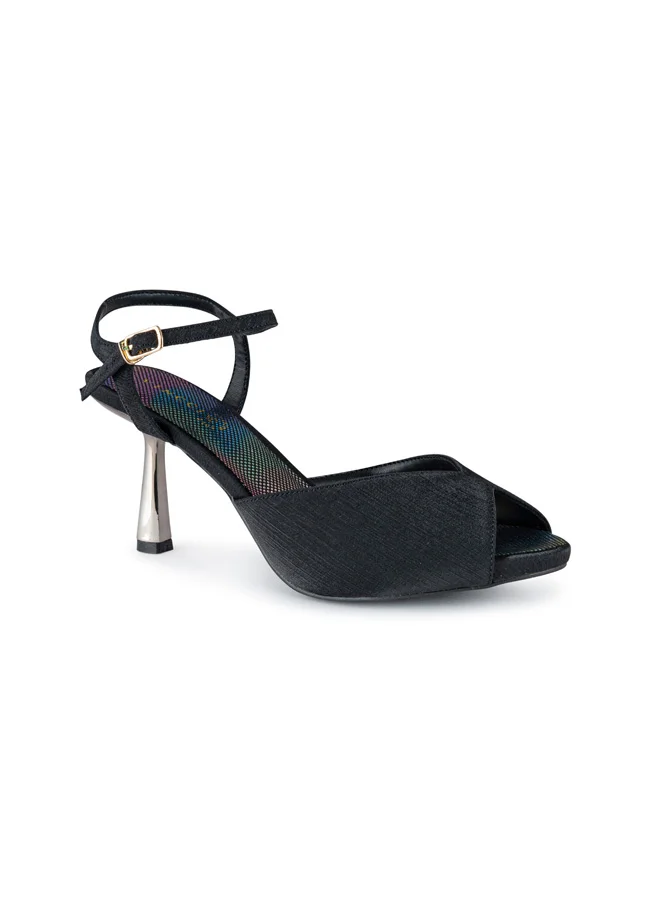 فينتشي صنادل نسائية مفتوحة بحزام كاحل وحزام كعب متوسط