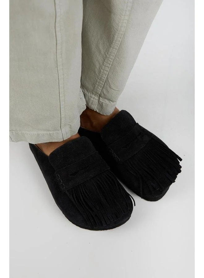 Manijero  Madora Women's Genuine Leather Tassel Sabo Black Slippers. for Women | Best Price UAE