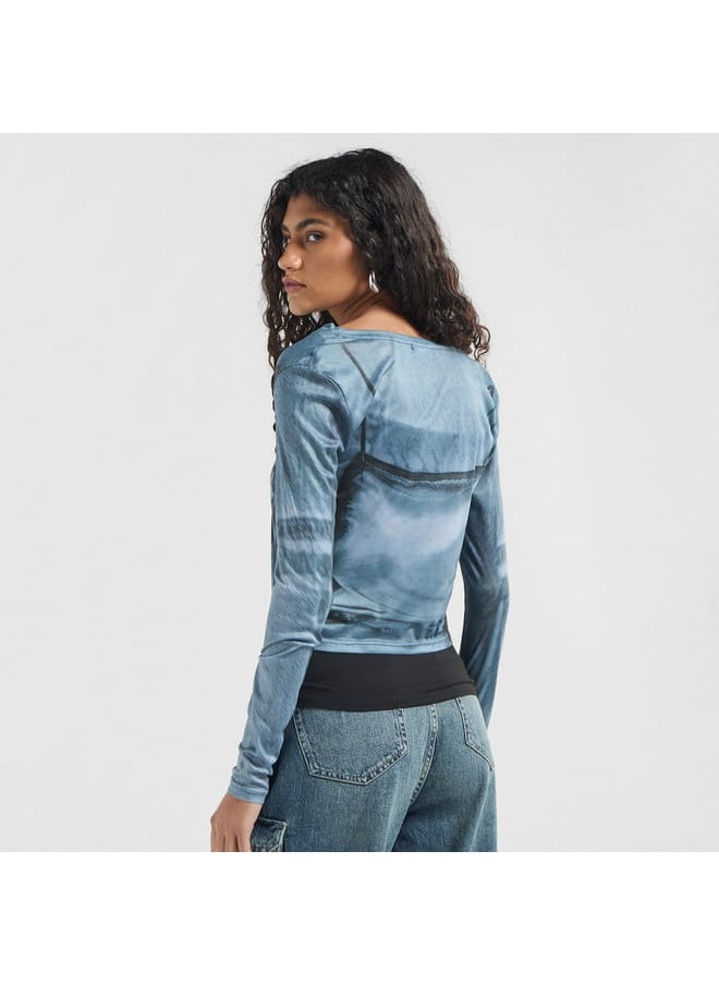 FAV Printed Crew Neck T-shirt with Long Sleeves  - Image 3