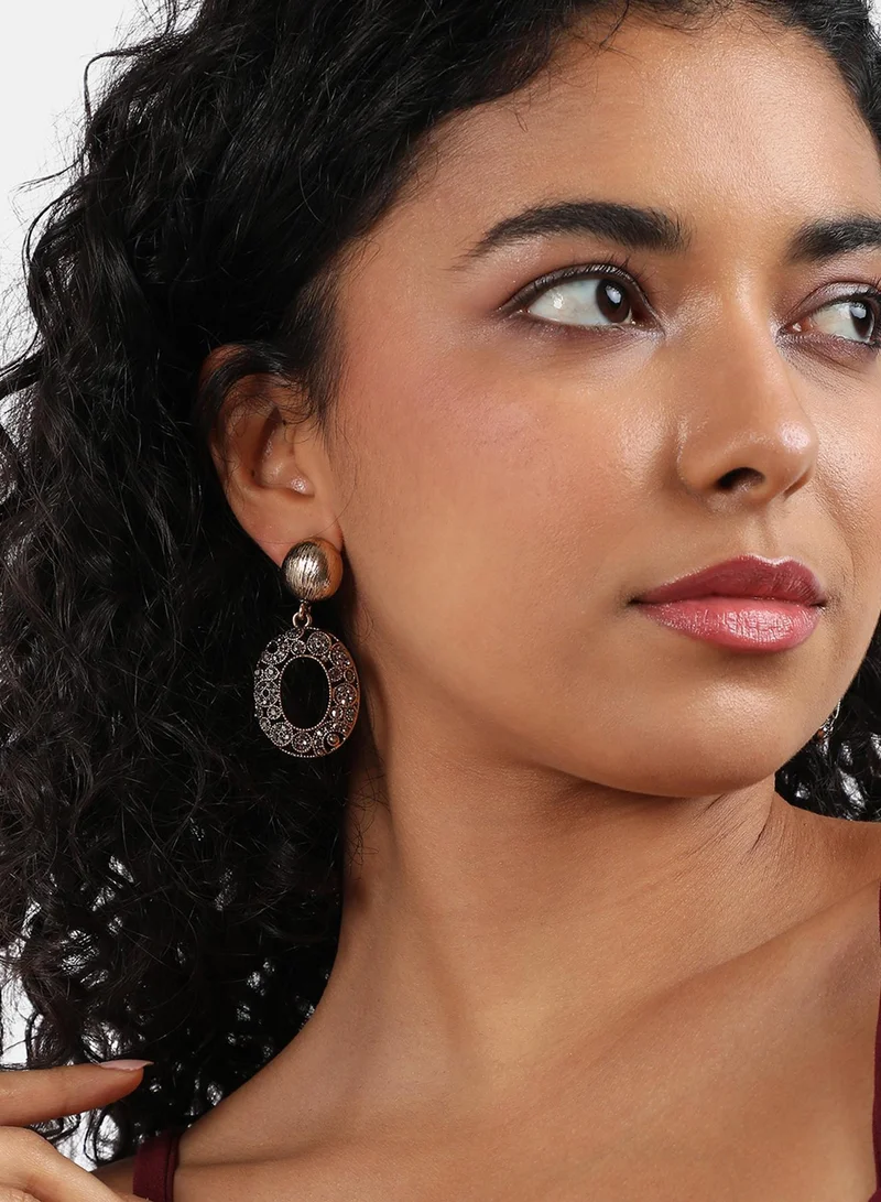 SOHI Intricate Circular Artificial Drop Earring Jewellery