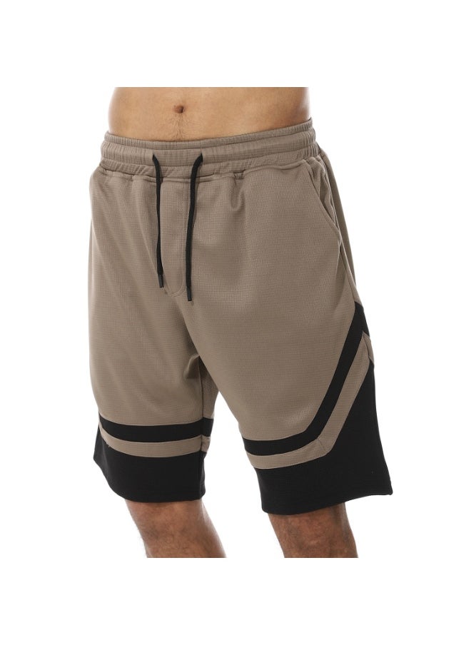 Caesar Men's Baskota shorts with side pockets  - Image 5