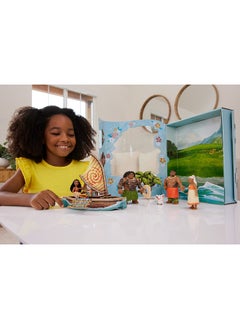 Disney Princess Toys, Moana Small Doll Story Pack with Moana Doll, 5 Character Figures & 1 Accessory, Inspired by the Movie  - Image 2