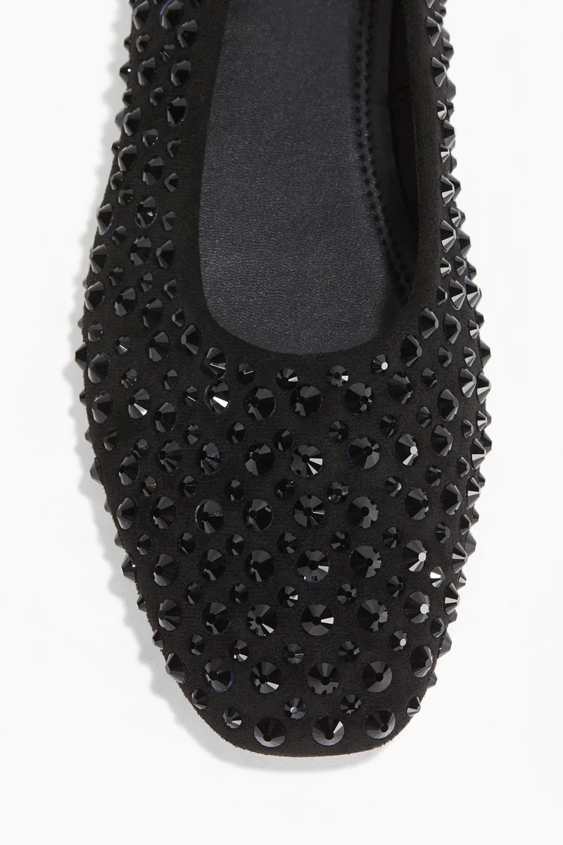 اتش اند ام حذاء باليه مزخرف