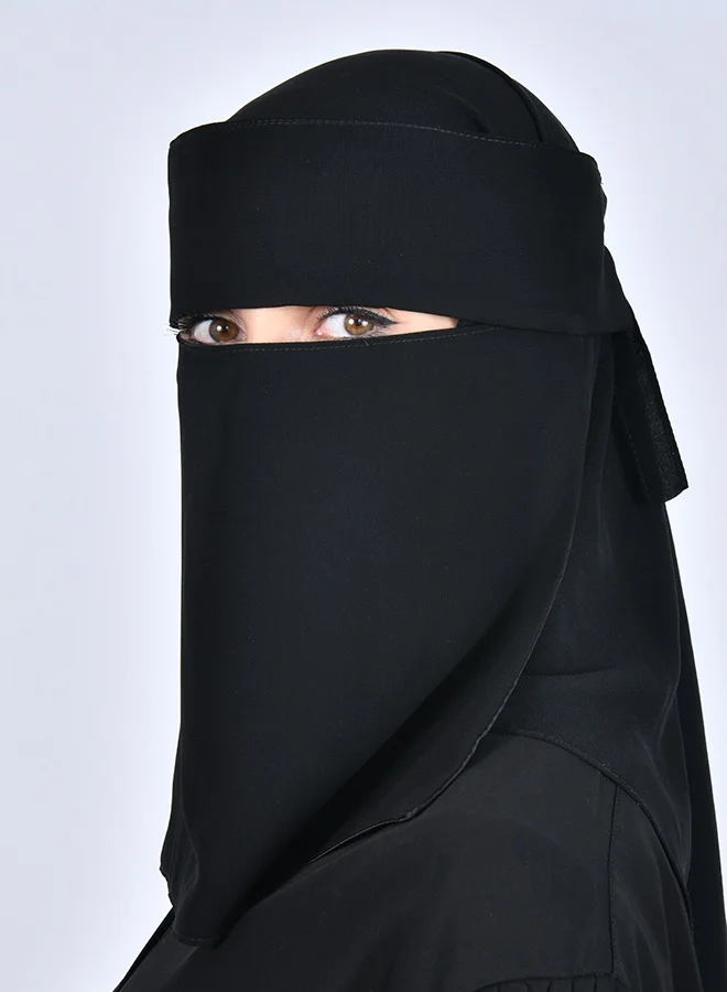 عبايات حوراء نقاب شمسي متوسط الطول ببطانه حرير و رباط اغلاق