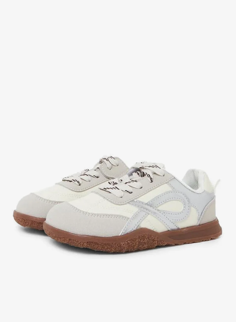 Styli Boys Textured Lace-Up Sneakers