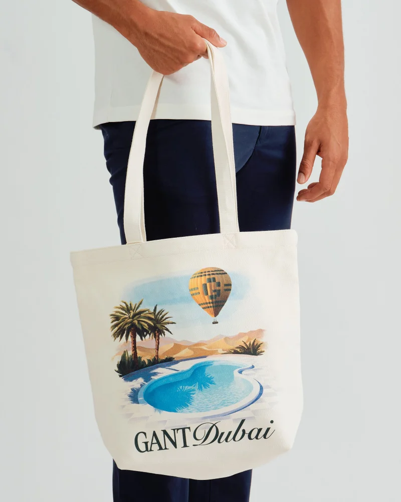 غانت Dubai Capsule Graphic Tote Bag