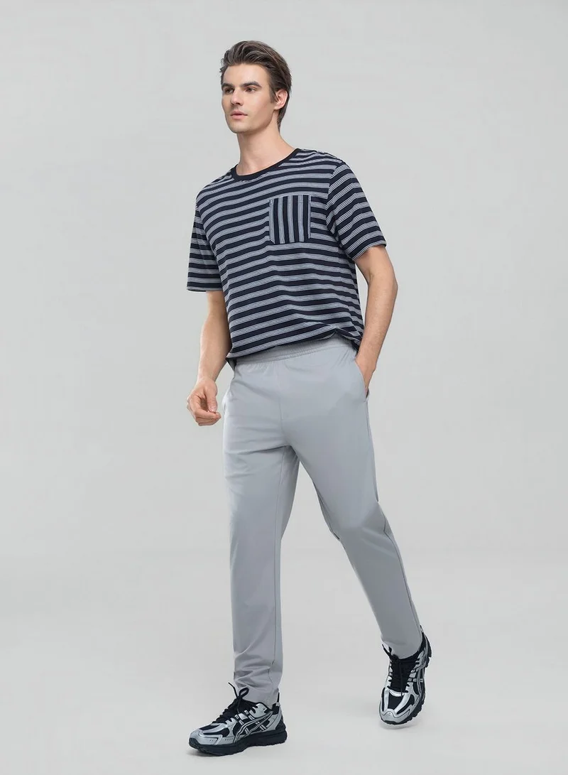 جيوردانو Men’s Slim Tapered Interlock Jogger with Elastic Waist