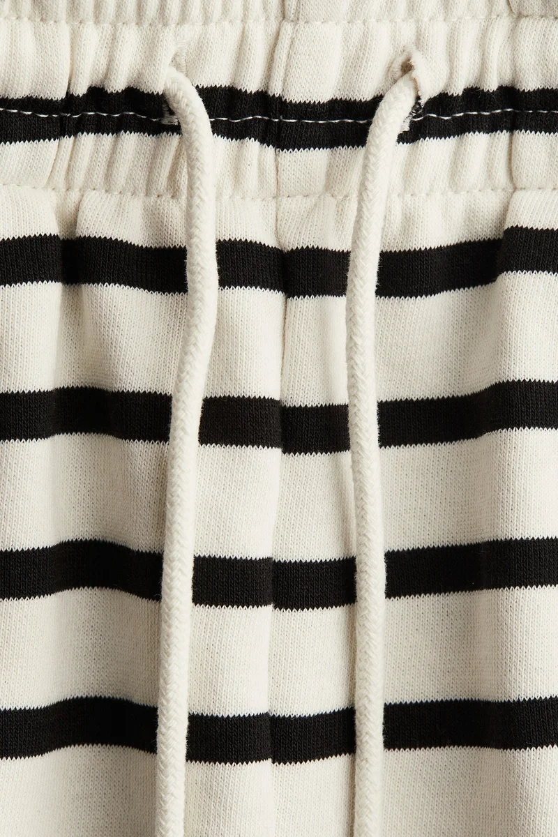 H&M Sweatshirt shorts