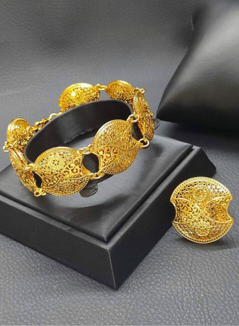 غولدماكس طقم نسائي شبيه بالذهب مكون من اسوارة وخاتم مطلي عيار 21 - Image 1