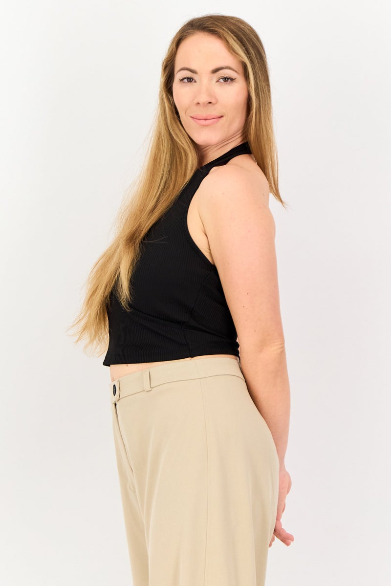 Bershka توب قصير بدون أكمام بياقة دائرية للنساء، أسود - Image 2