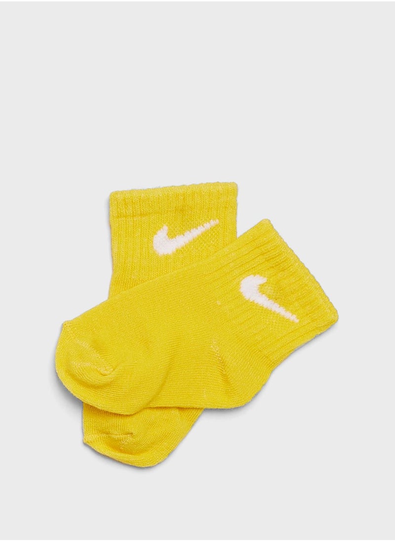 Nike - 6 Pack Infant Swoosh Ankle Socks - Image 1
