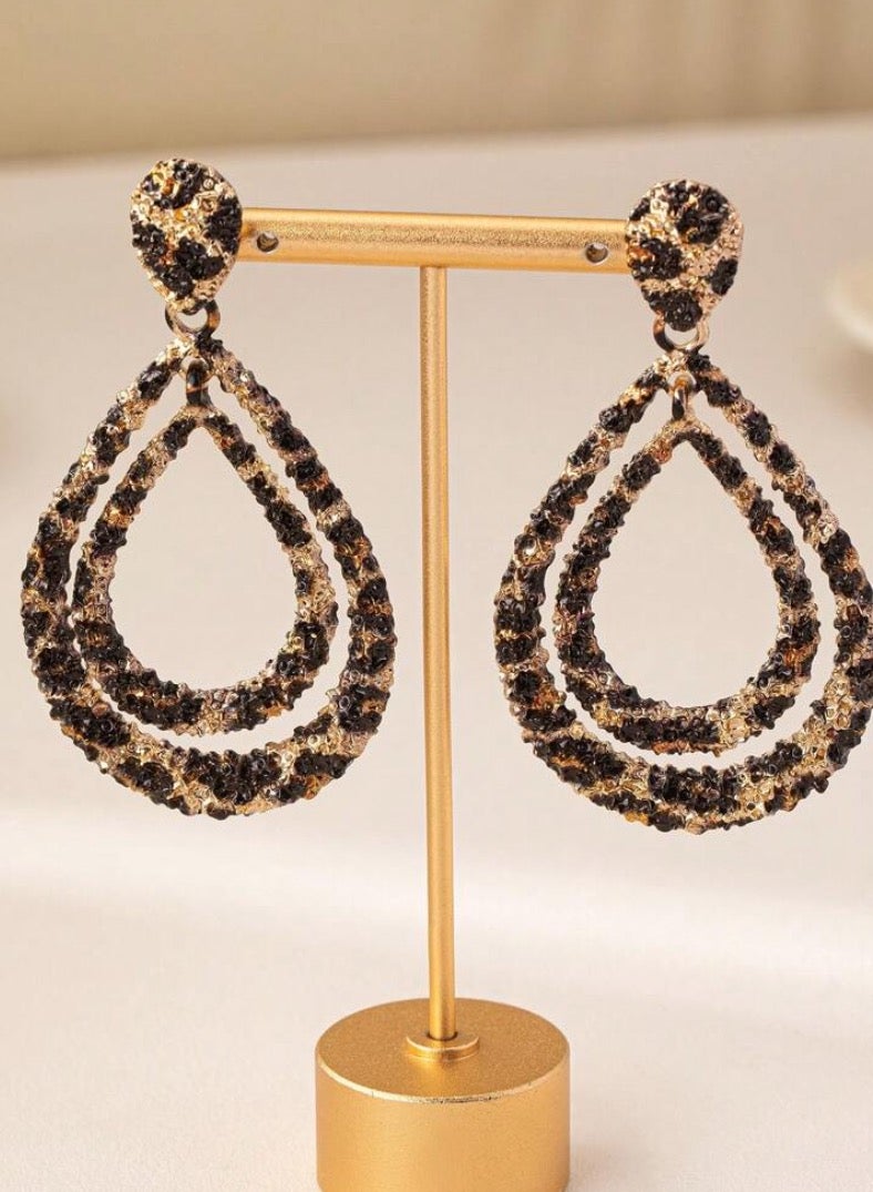 إيكوال حلق اذن نسائي دائري بتصميم ترندي وأنيق وعالي الجودة - Image 2