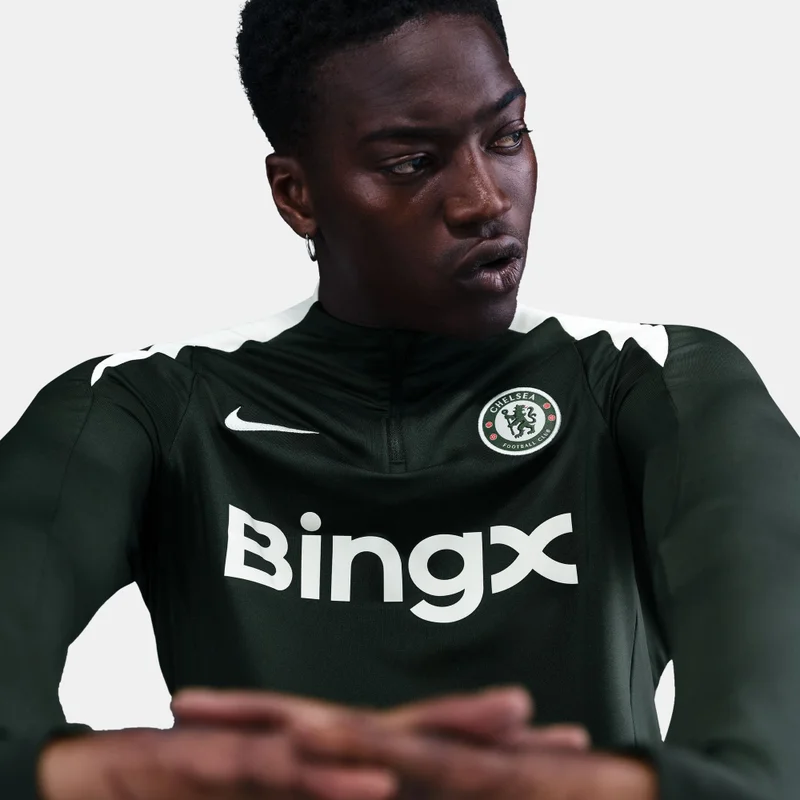 Nike Men's Chelsea Strike Drill Football Top