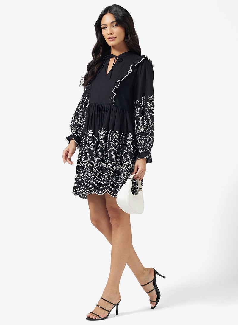 yasluma Printed Drawstring Detailed Dress - Image 1