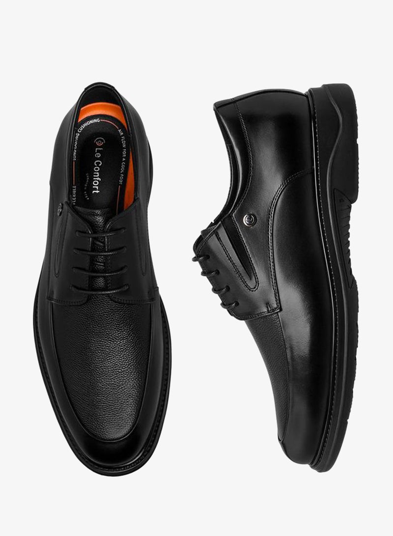 Le Confort Men Lace-Up Leather Derby Shoes - Image 3