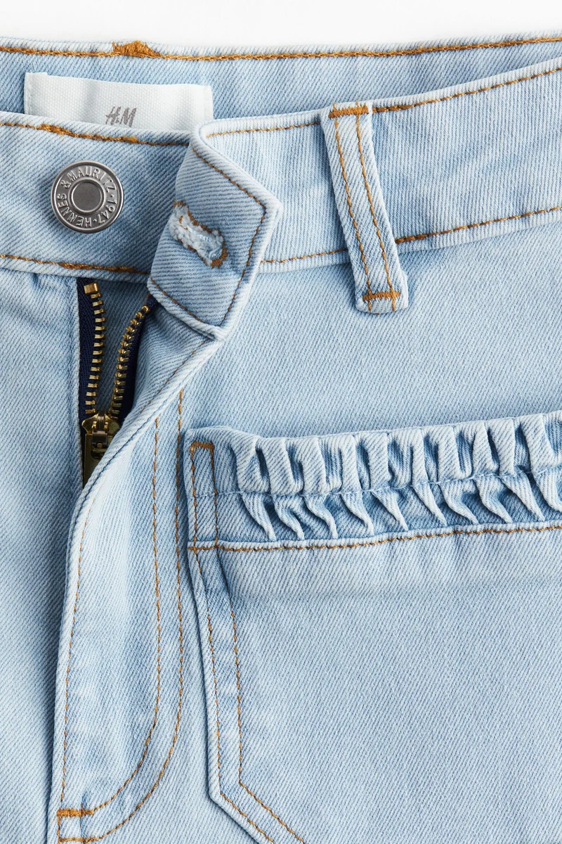 اتش اند ام جينز قصير