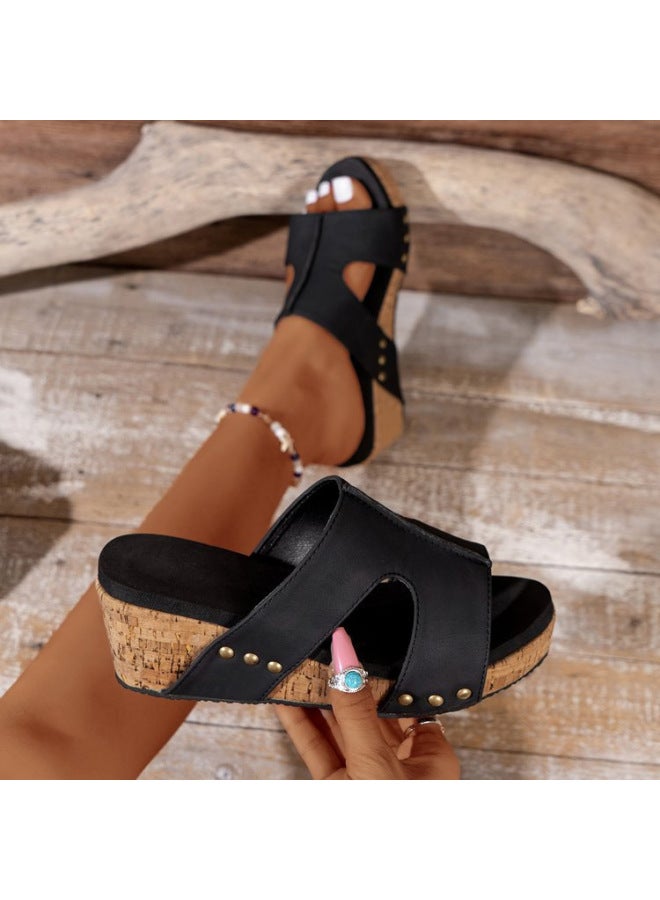 Summer New Products, Direct From Large Size Women's Shoes, New Women's Wedge Heel Fish Mouth Thick-soled Rivet Sandals