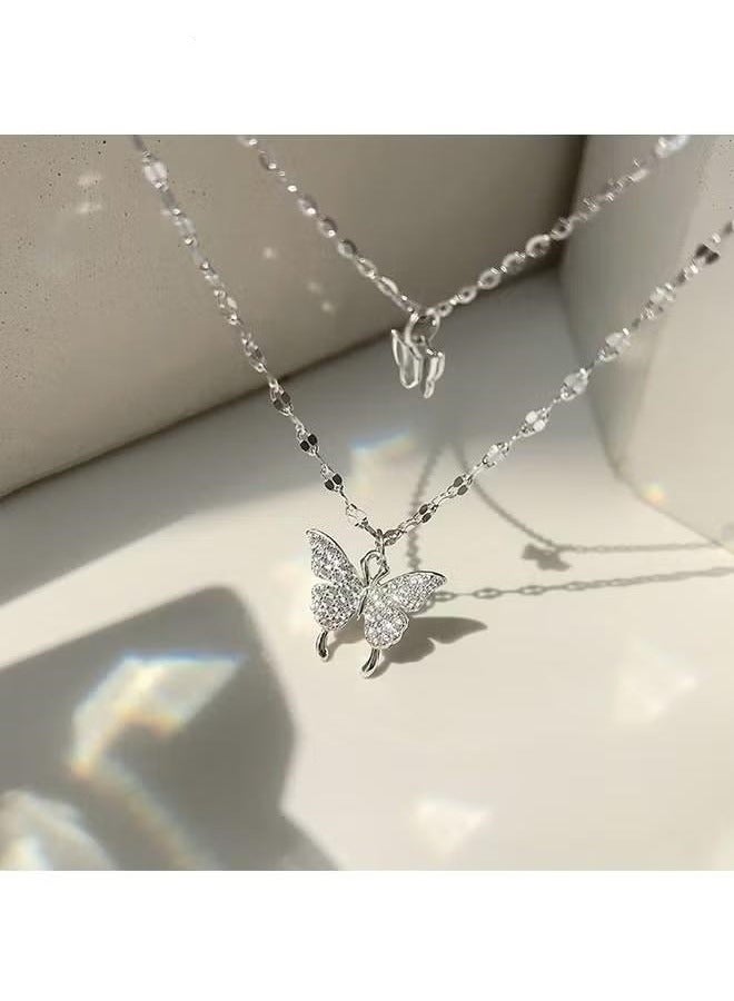 Lady Butterfly Necklace, Layered Butterfly Pendant Necklace Simple Butterfly Necklace Lady's Minimalist Fashion Jewelry Gift for Girl (Silver)
